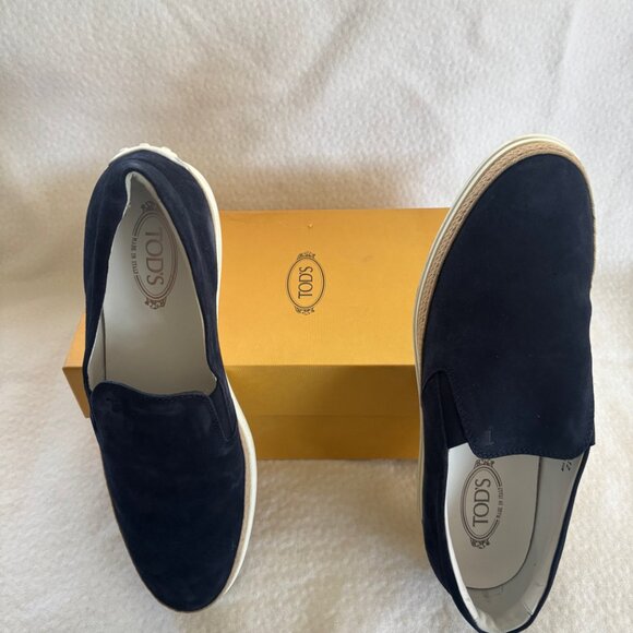 Authentic Tods Loafers main image 3